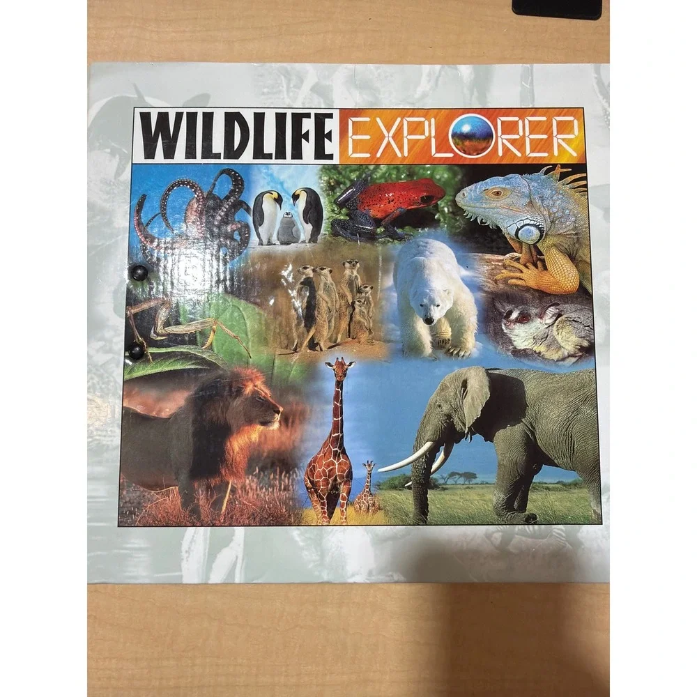 Wildlife Explorer Animal Fact Card Collection 3-Ring Binder Vintage Educational